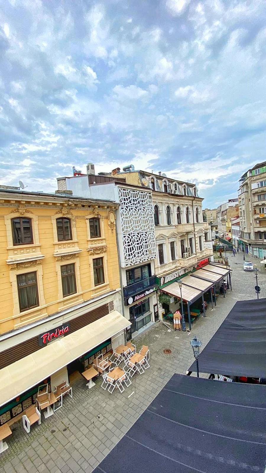 City Center Bed And Beyond Бухарест Екстер'єр фото